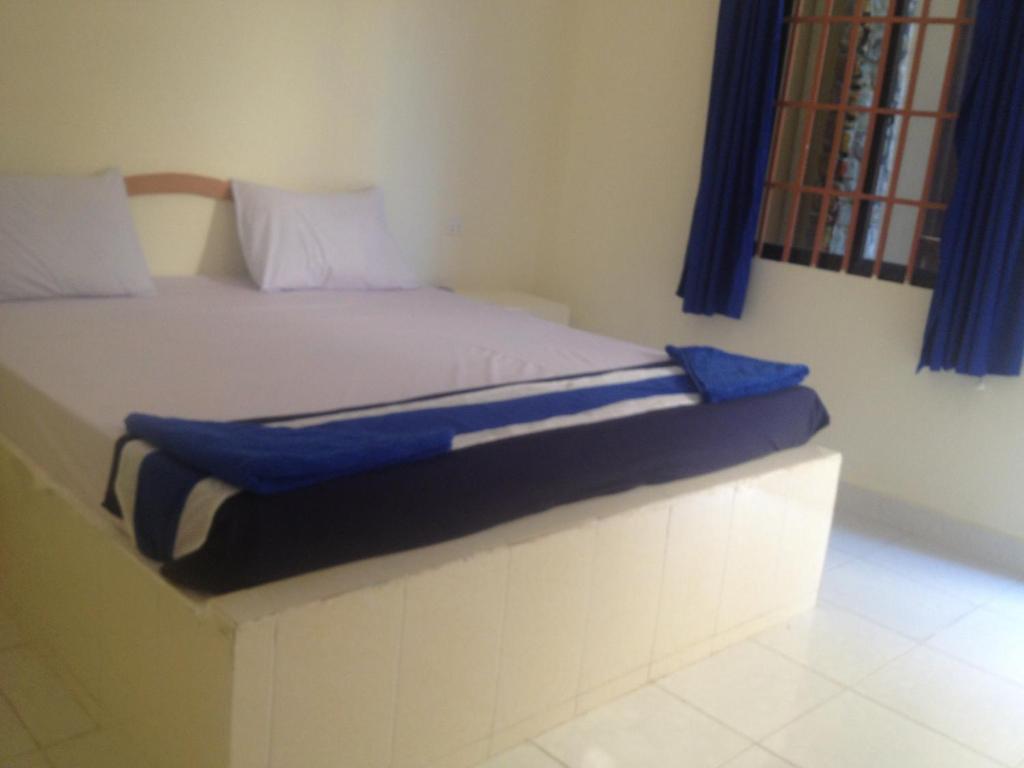 Ochheuteal Guesthouse Sihanoukville Room photo